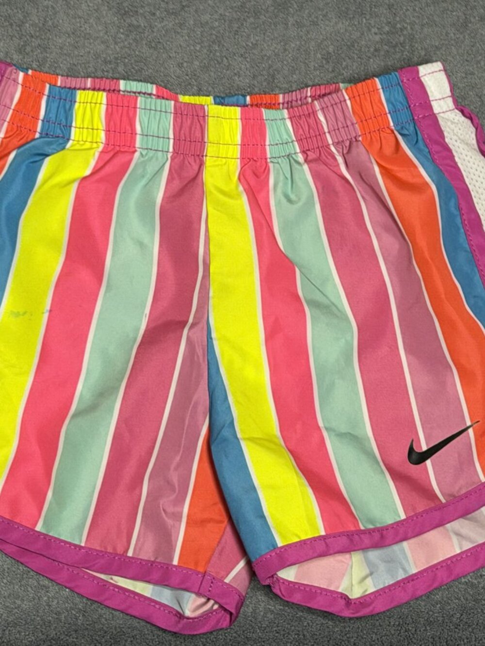 Nike Girls Multicolor Athletic Shorts - Youth Size 5-6 (Pink/Black) - Picture 8 of 9